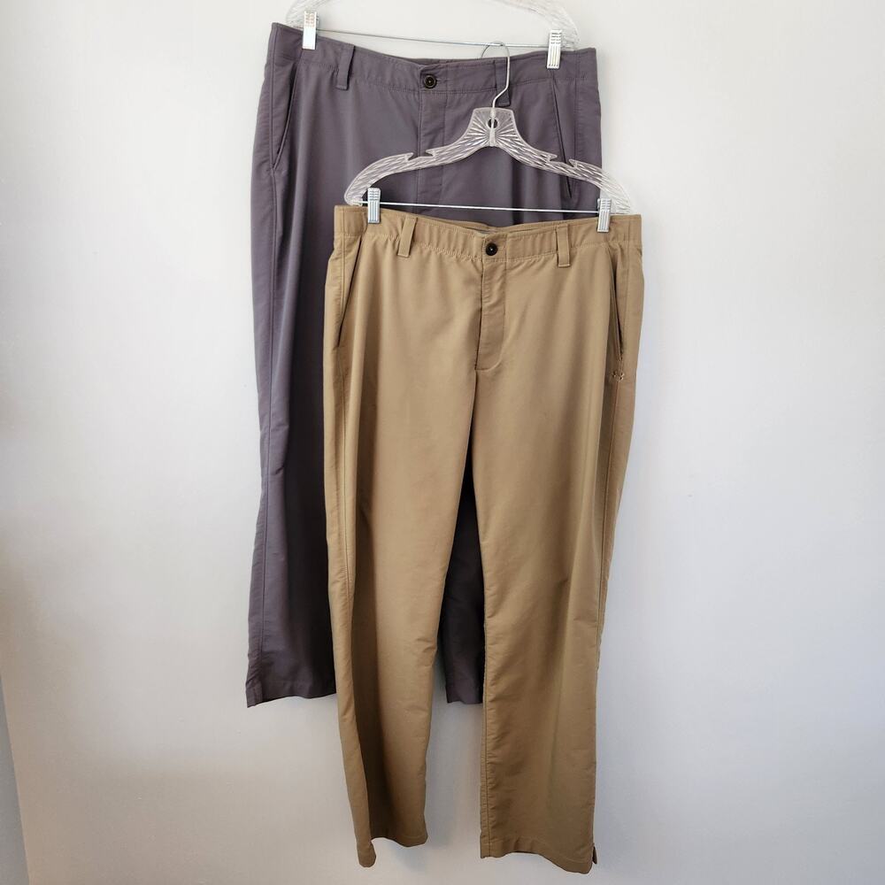 Under Armour Loose Fit Golf Pants Bundle Set Men's 38x30 Beige & Gray Lot of 2